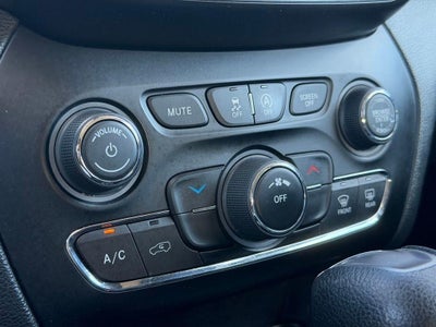 2020 Jeep Cherokee Latitude
