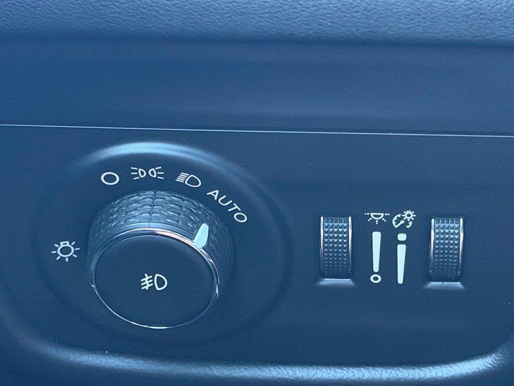2022 Jeep Grand Cherokee Summit Reserve