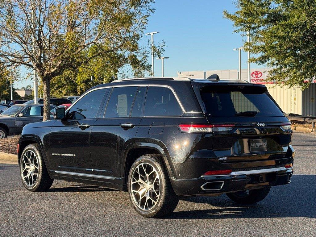2022 Jeep Grand Cherokee Summit Reserve
