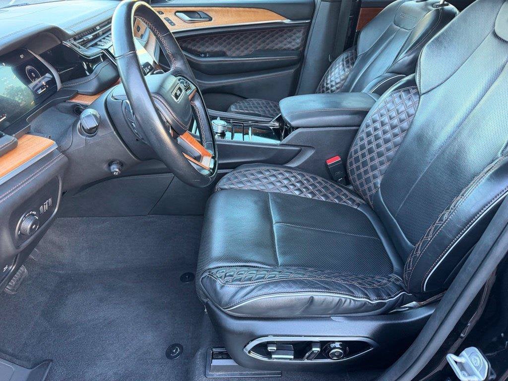 2022 Jeep Grand Cherokee Summit Reserve
