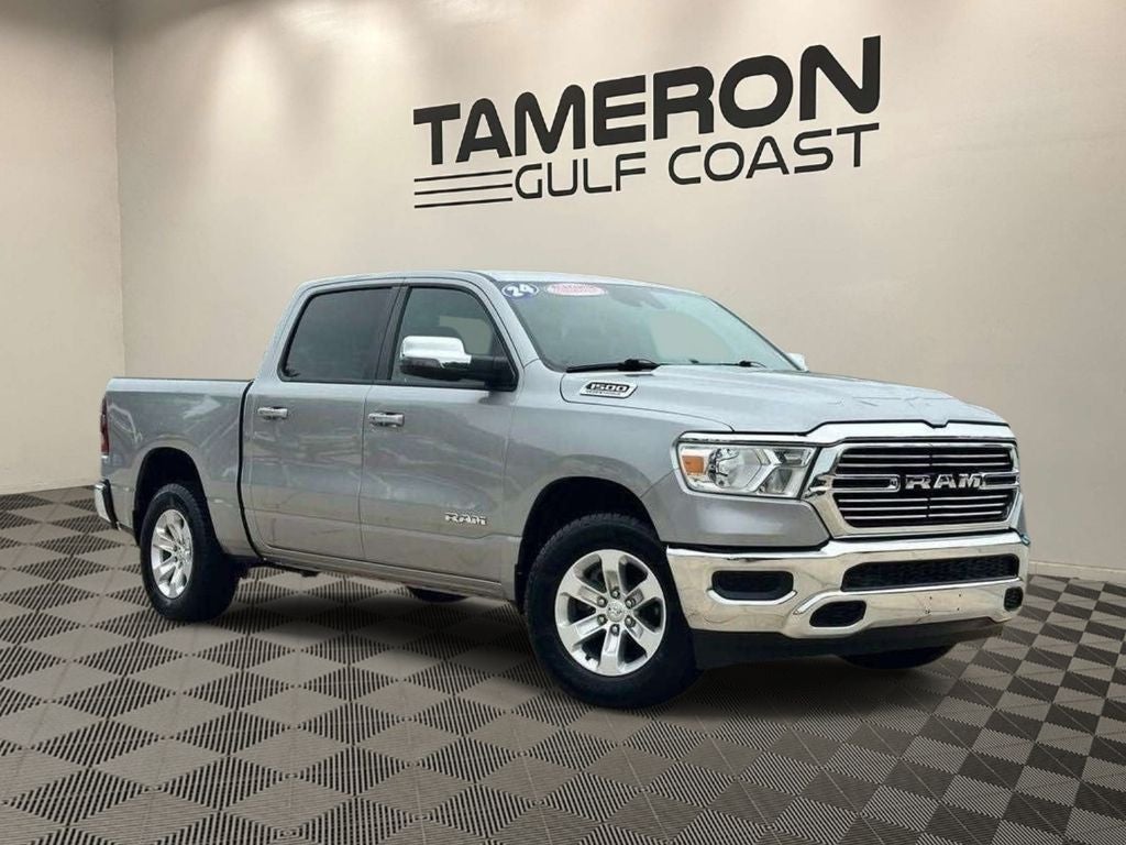 2024 RAM 1500 Laramie Crew Cab 5'7's photo
