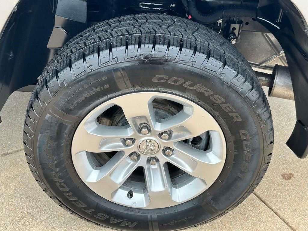 2024 RAM 1500 Laramie