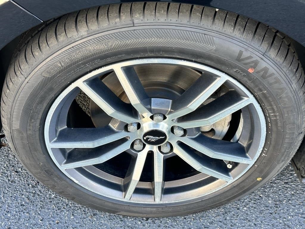 2017 Ford Mustang EcoBoost Premium