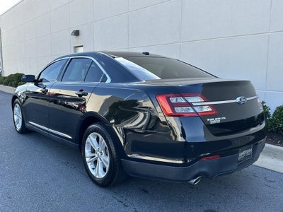 2017 Ford Taurus SEL