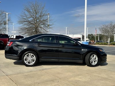 2017 Ford Taurus SEL