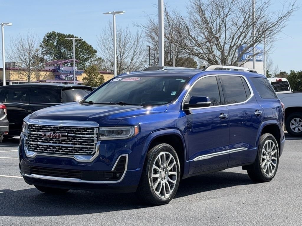 2023 GMC Acadia Denali