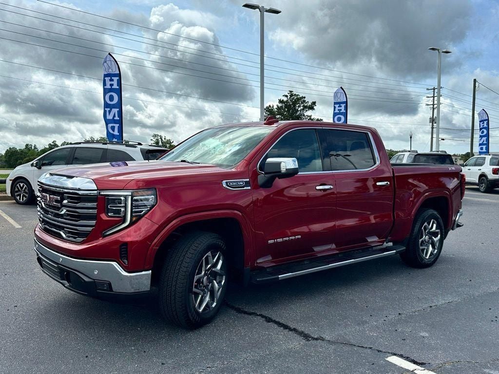 2024 GMC Sierra 1500 SLT