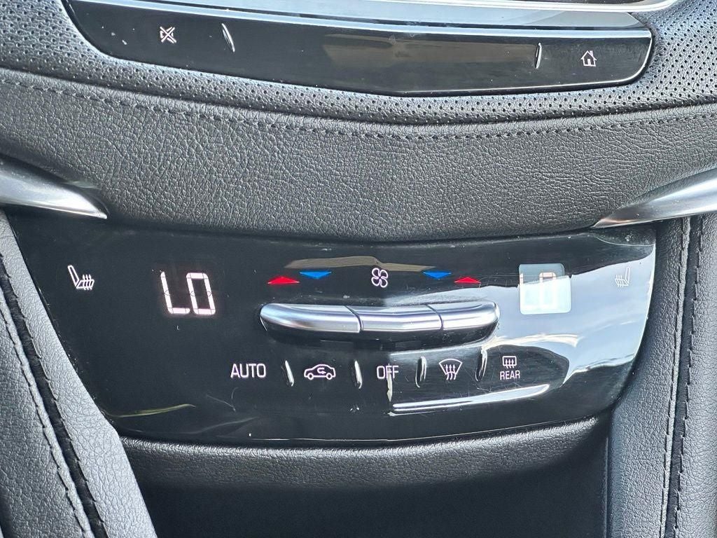 2023 Cadillac XT5 Luxury