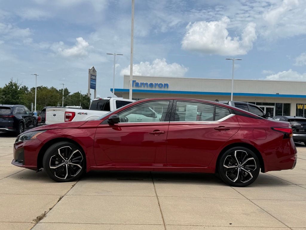 2023 Nissan Altima 2.5 SR