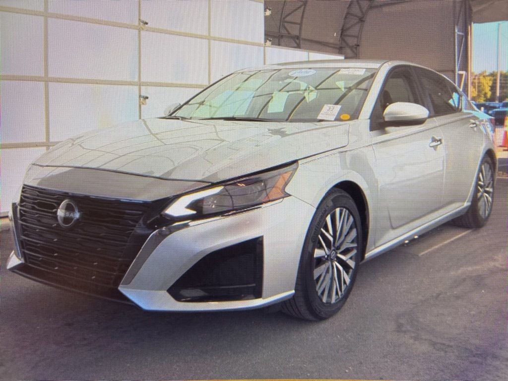2024 Nissan Altima SV