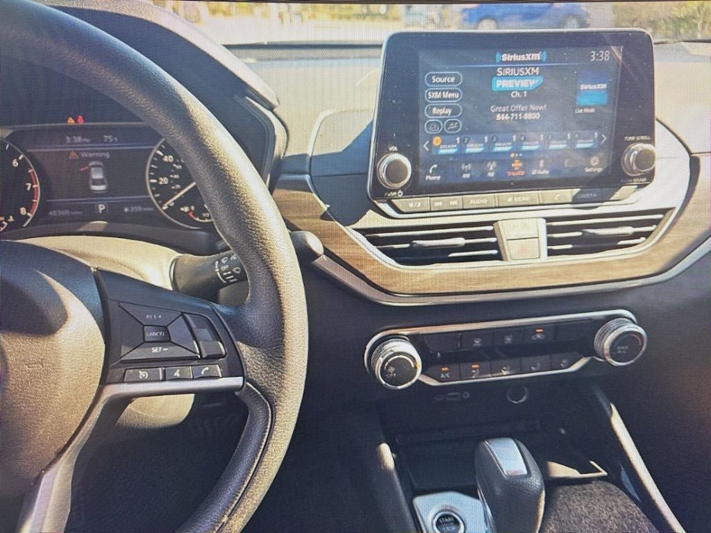 2024 Nissan Altima 2.5 SV