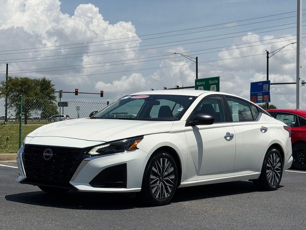 2025 Nissan Altima 2.5 SV