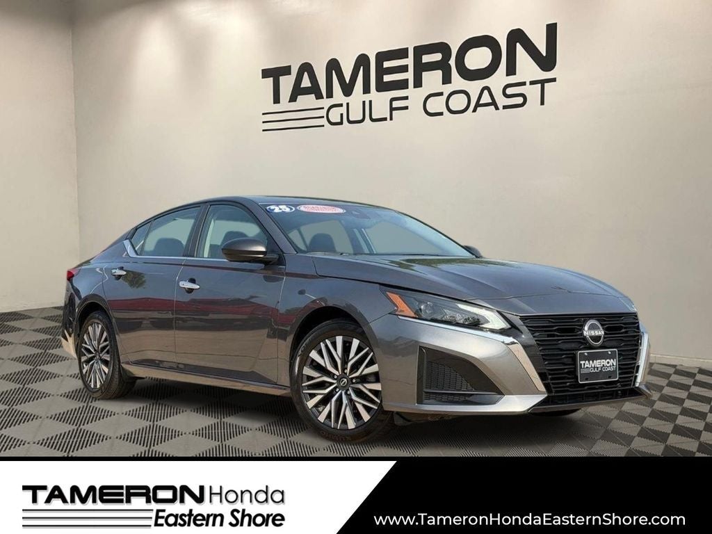 2025 Nissan Altima
