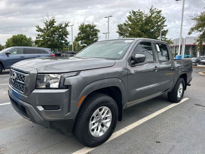 2024 Nissan Frontier SV