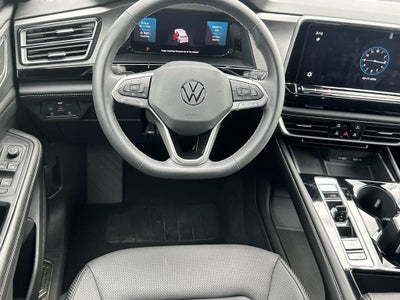 2024 Volkswagen Atlas Cross Sport 2.0T SE w/Technology