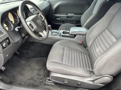 2013 Dodge Challenger SXT
