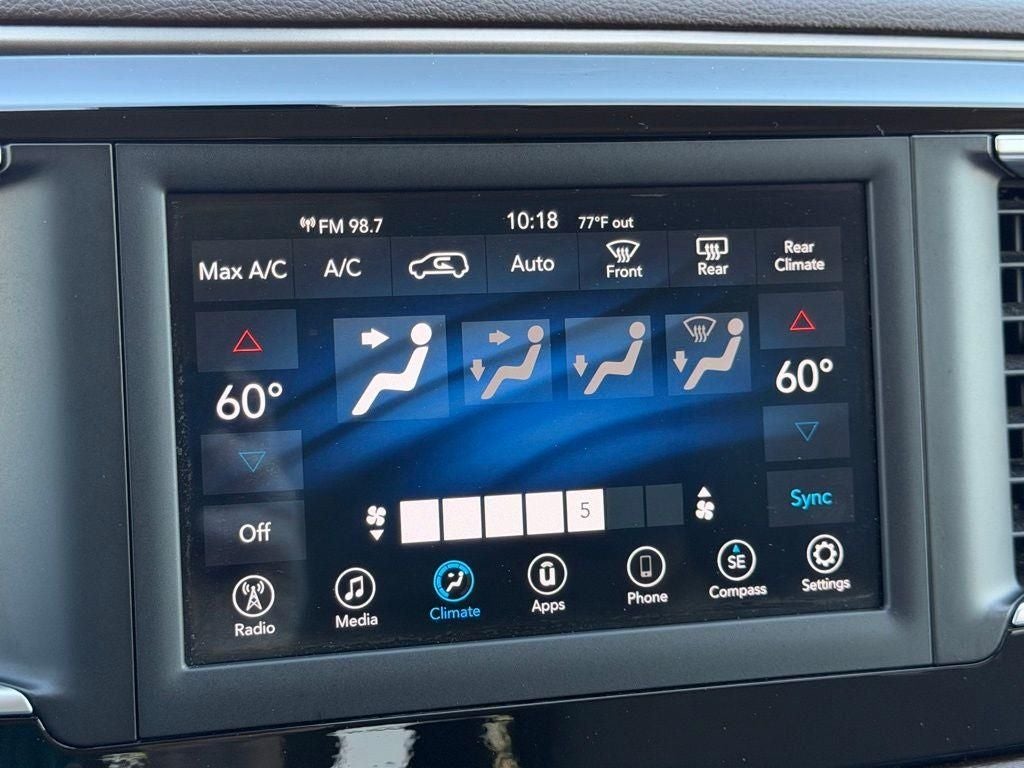 2018 Chrysler Pacifica Touring Plus