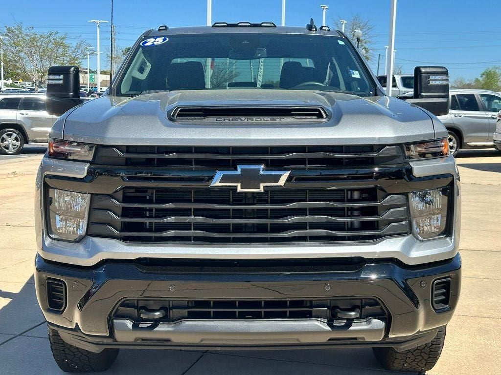2025 Chevrolet Silverado 2500HD Custom