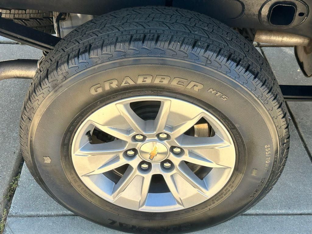 2025 Chevrolet Silverado 1500 LT LT1