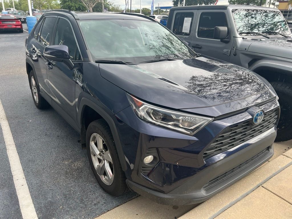 2021 Toyota RAV4 Hybrid XLE Premium