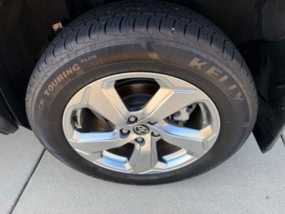 2021 Toyota RAV4 Hybrid XLE Premium