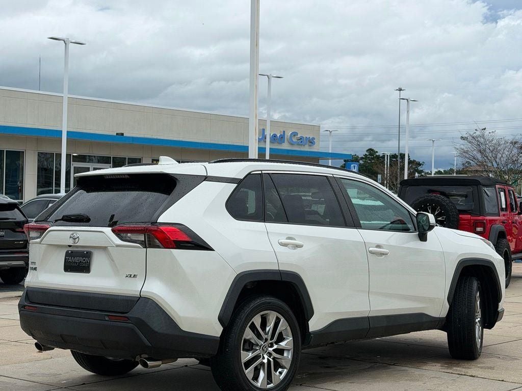 2021 Toyota RAV4 XLE Premium