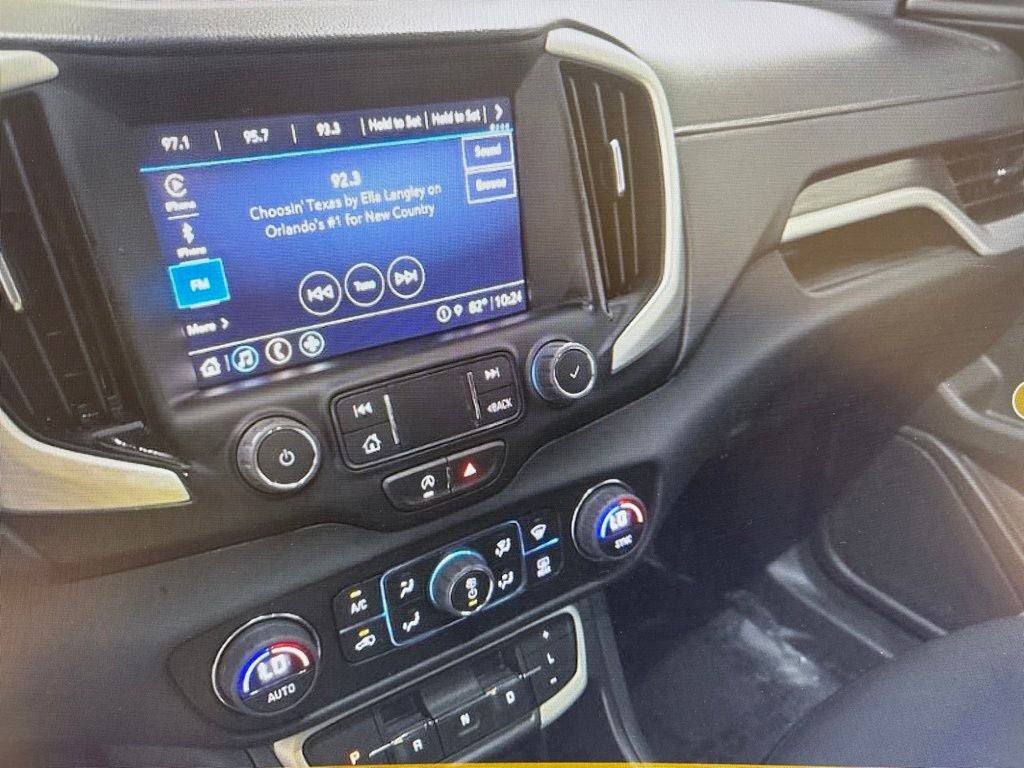 2023 GMC Terrain SLT