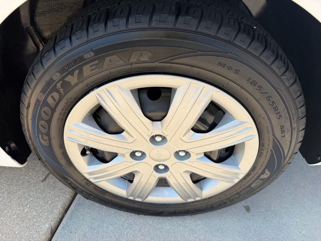 2023 Kia Rio S