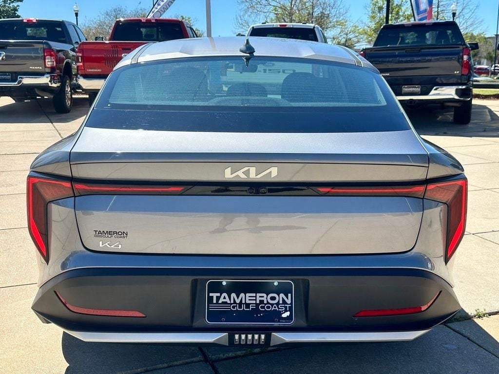 2025 Kia K4 LXS
