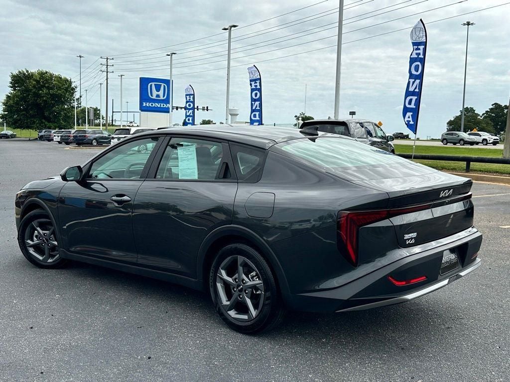 2025 Kia K4 LXS