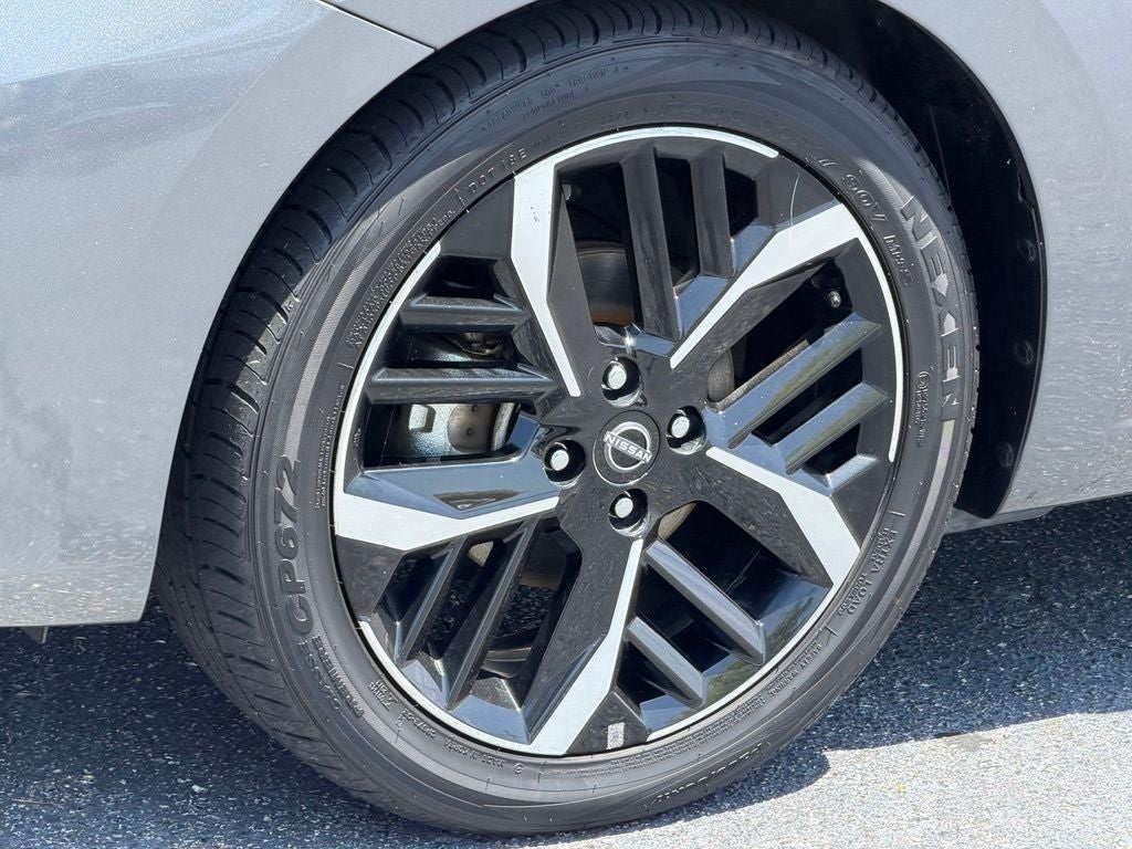 2024 Nissan Versa 1.6 SR