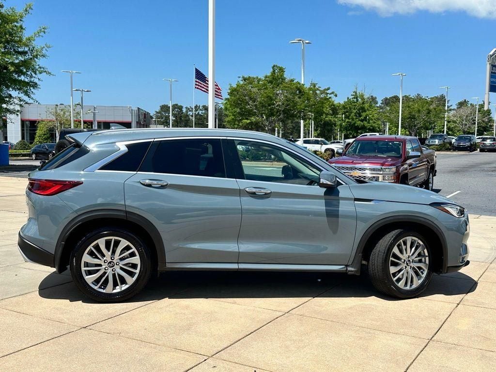 2023 INFINITI QX50 LUXE