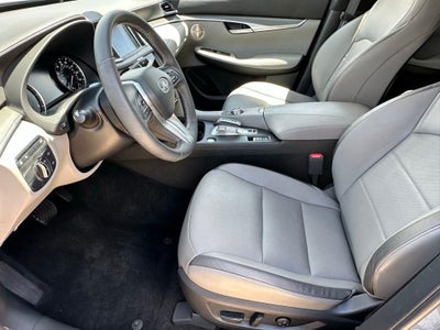 2023 INFINITI QX50 LUXE