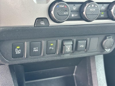 2022 Toyota Tacoma SR5 V6