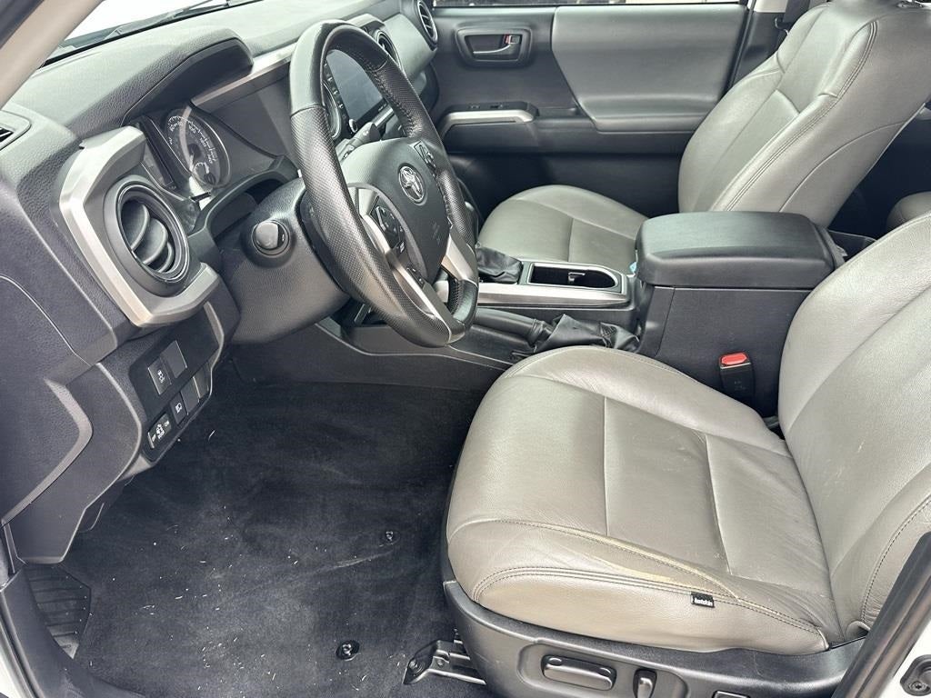 2022 Toyota Tacoma SR5 V6