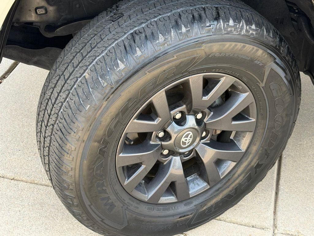 2021 Toyota Tacoma SR5 V6