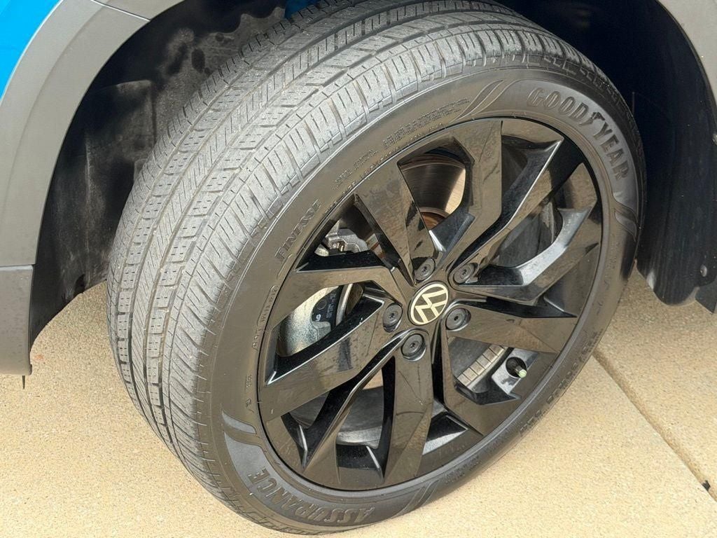 2024 Volkswagen Taos 1.5T SE