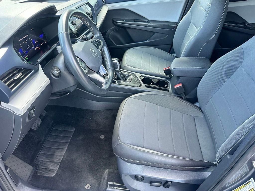 2024 Volkswagen Taos 1.5T SE