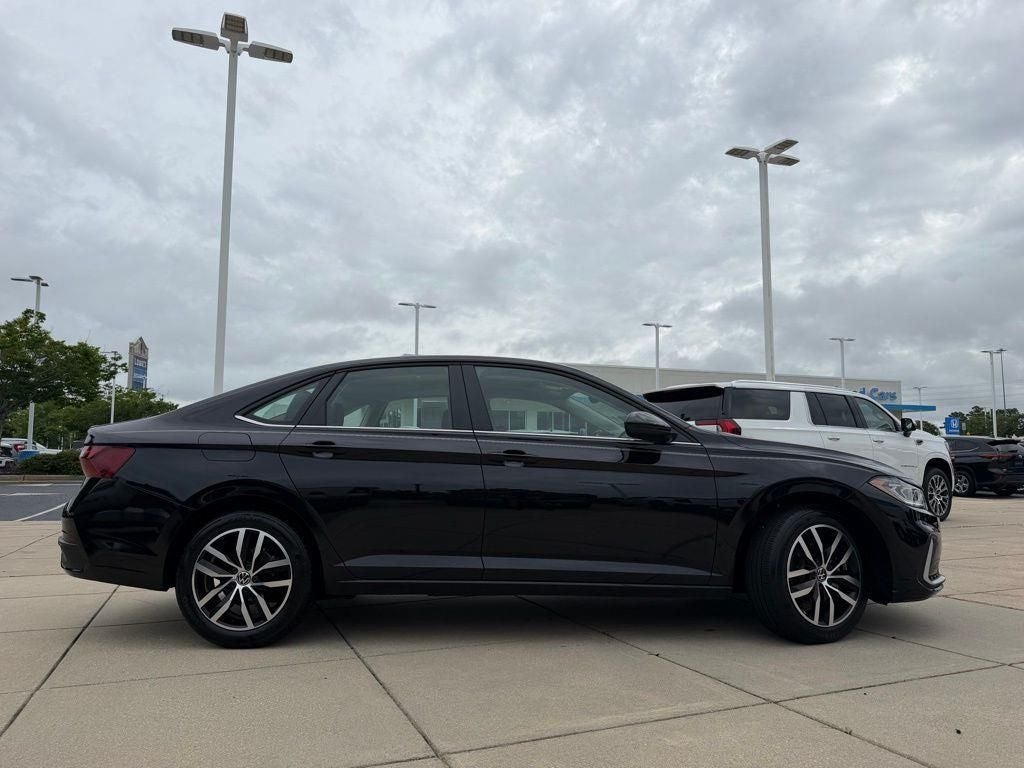 2025 Volkswagen Jetta 1.5T SE