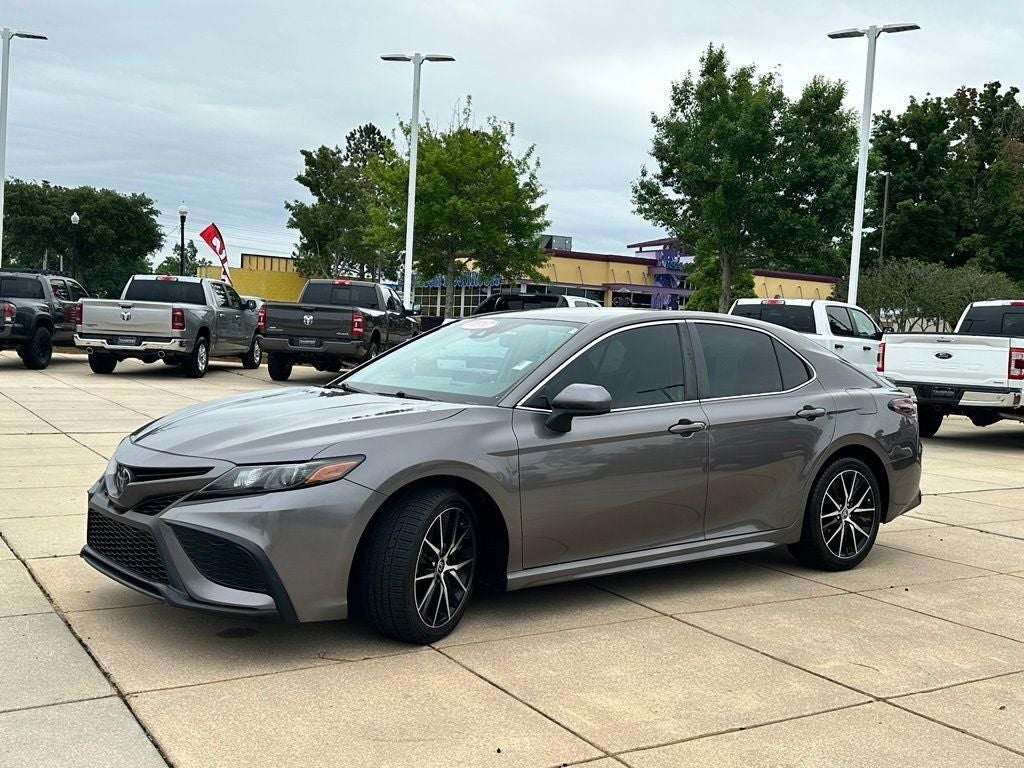 2021 Toyota Camry SE