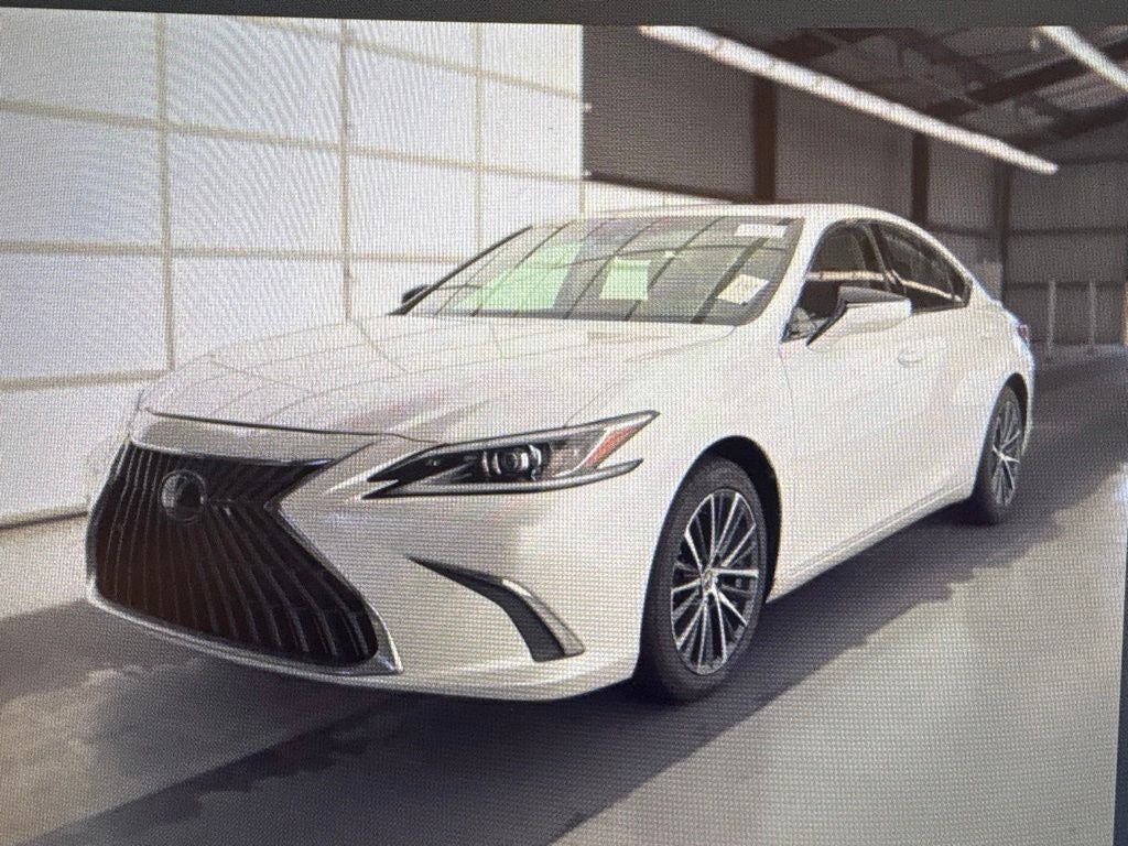 2024 Lexus ES 300h