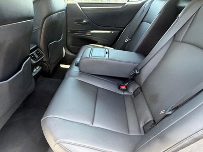 2024 Lexus ES 300h