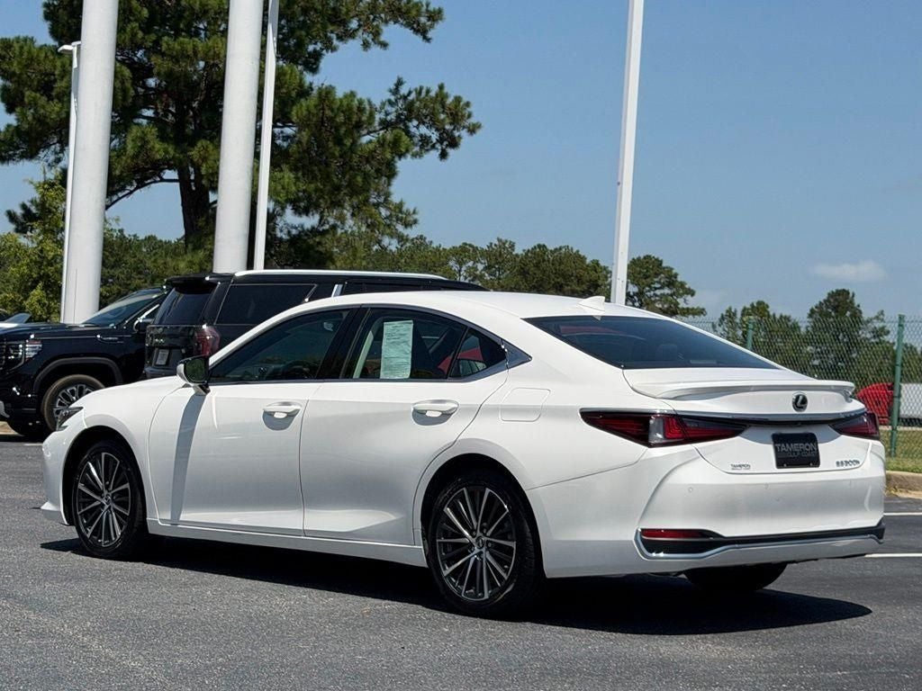 2024 Lexus ES 300h