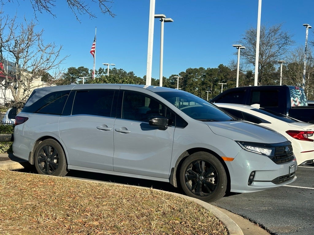 2023 Honda Odyssey Sport
