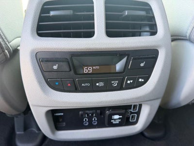 2019 Honda Pilot Touring 8 Passenger