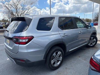 2023 Honda Pilot EX-L 7 Passenger