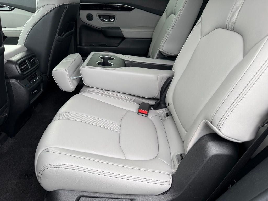 2023 Honda Pilot Touring