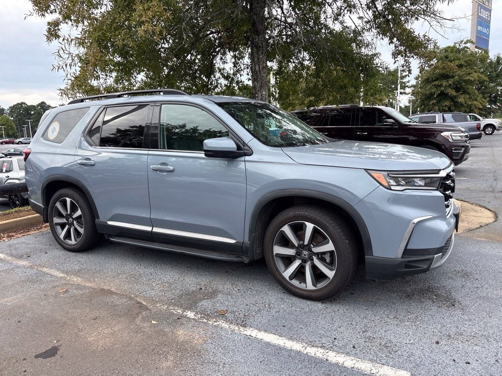 2025 Honda Pilot Base