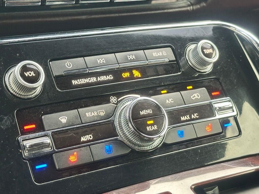 2018 Lincoln Navigator Black Label