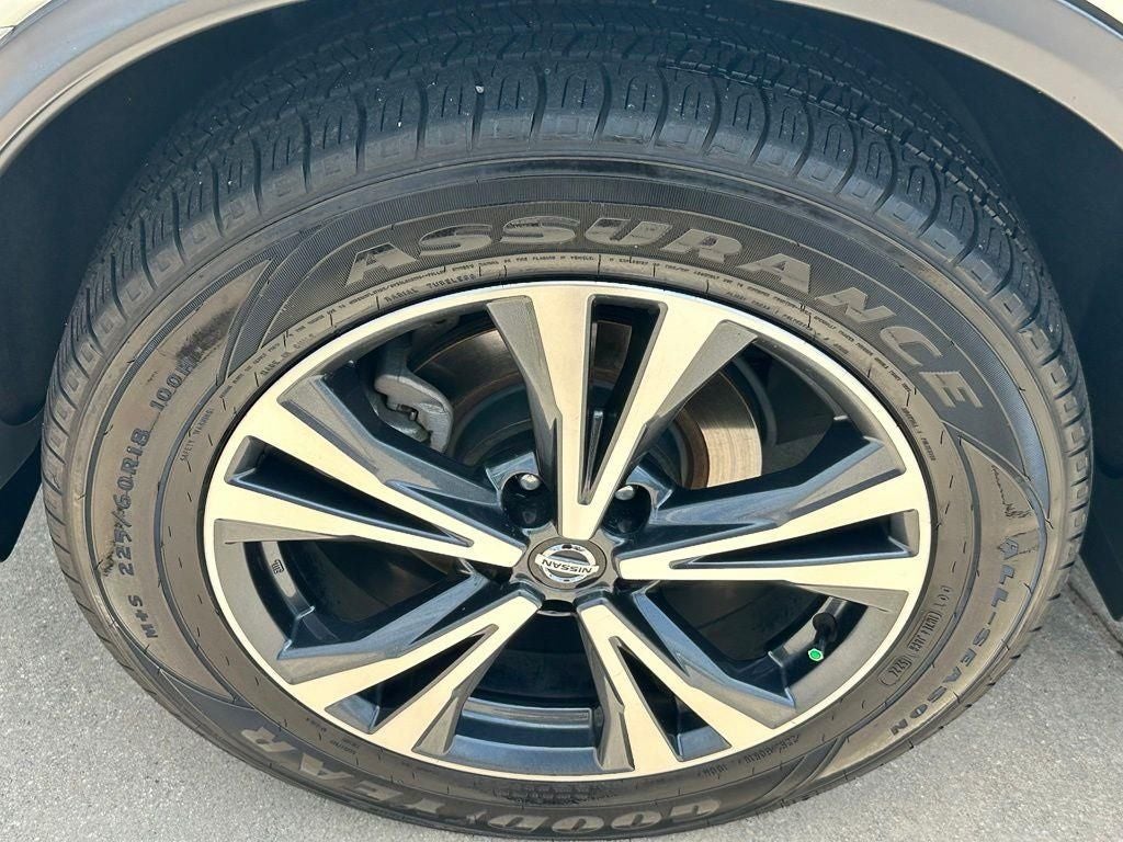 2020 Nissan Rogue SV